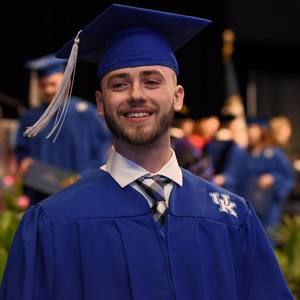 Meet your Posher, Logan